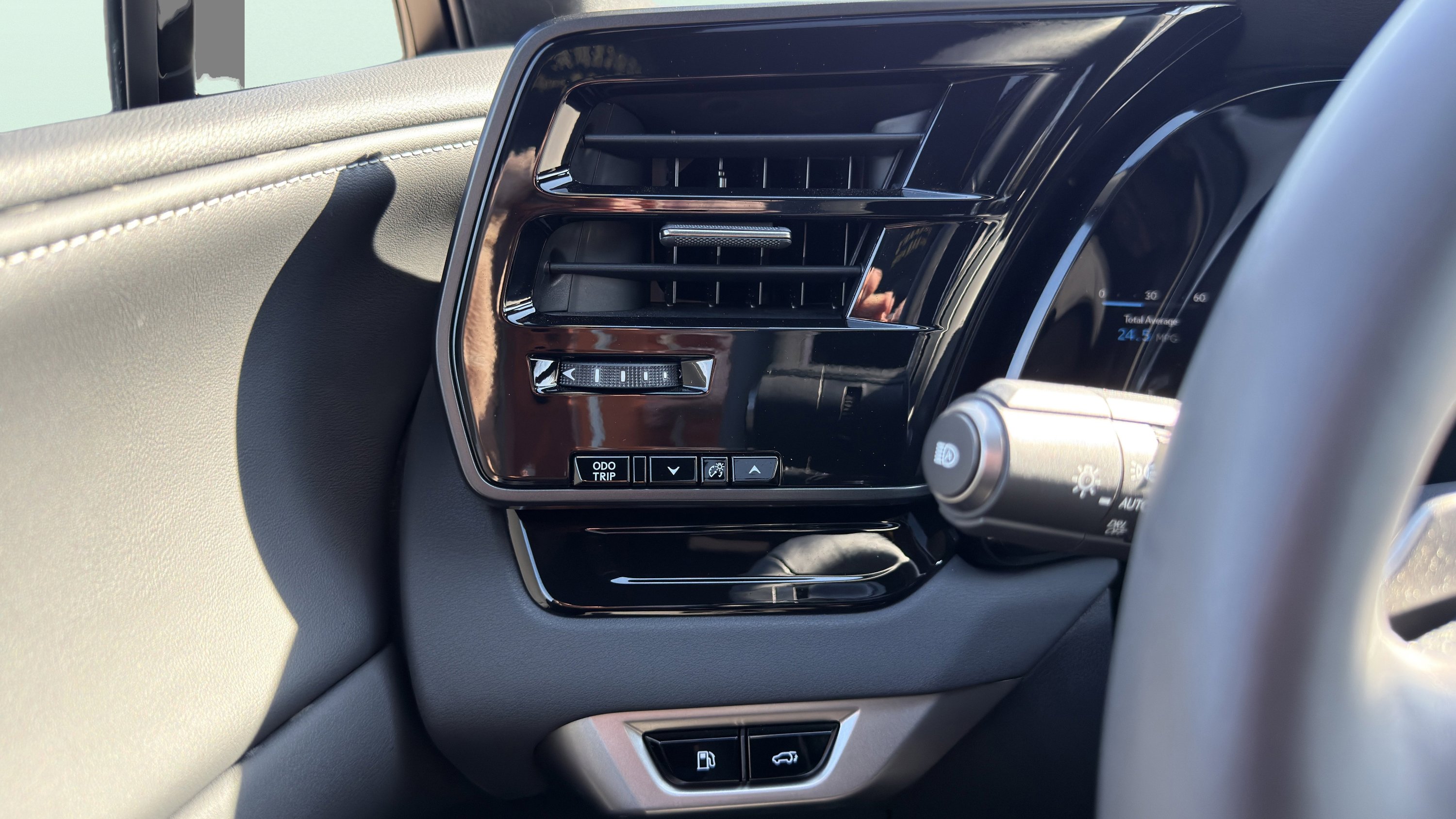 Used 2025 Lexus RX 350 Premium Plus image 59