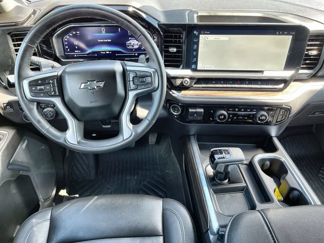 Used 2025 Chevrolet Silverado 1500 LT Trail Boss w/ Convenience Package II AWD/4WD image 12