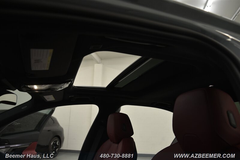Used 2026 BMW i5 eDrive40 RWD image 33