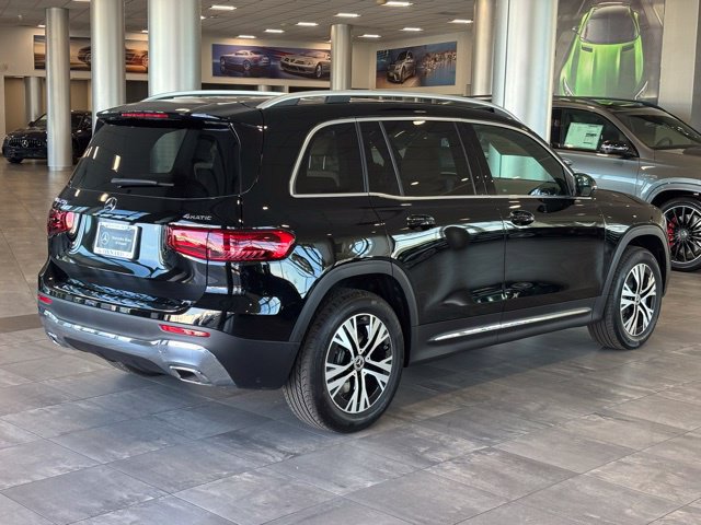 Certified 2026 Mercedes-Benz GLB 250 4MATIC image 3