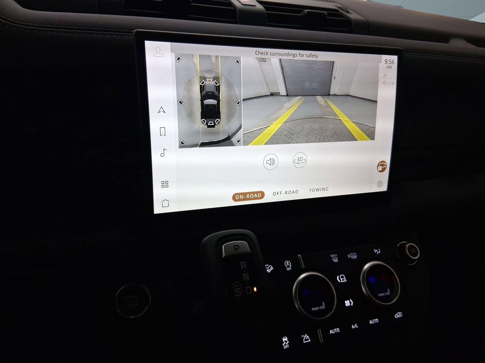 Used 2025 Land Rover Defender 90 S image 24