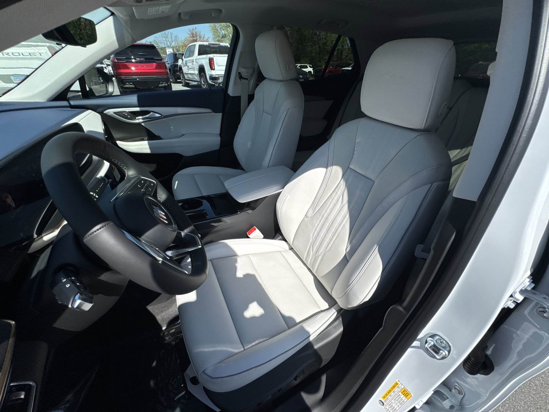 New 2026 Buick Envision Avenir image 13