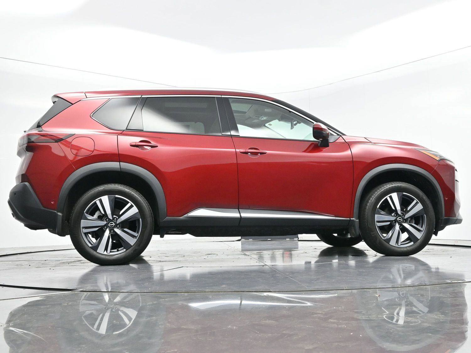 Used 2022 Nissan Rogue SL w/ SL Premium Package image 55