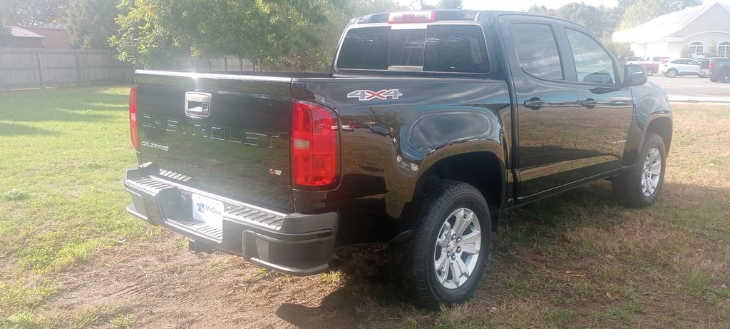 Used 2022 Chevrolet Colorado LT w/ LT Convenience Package image 7