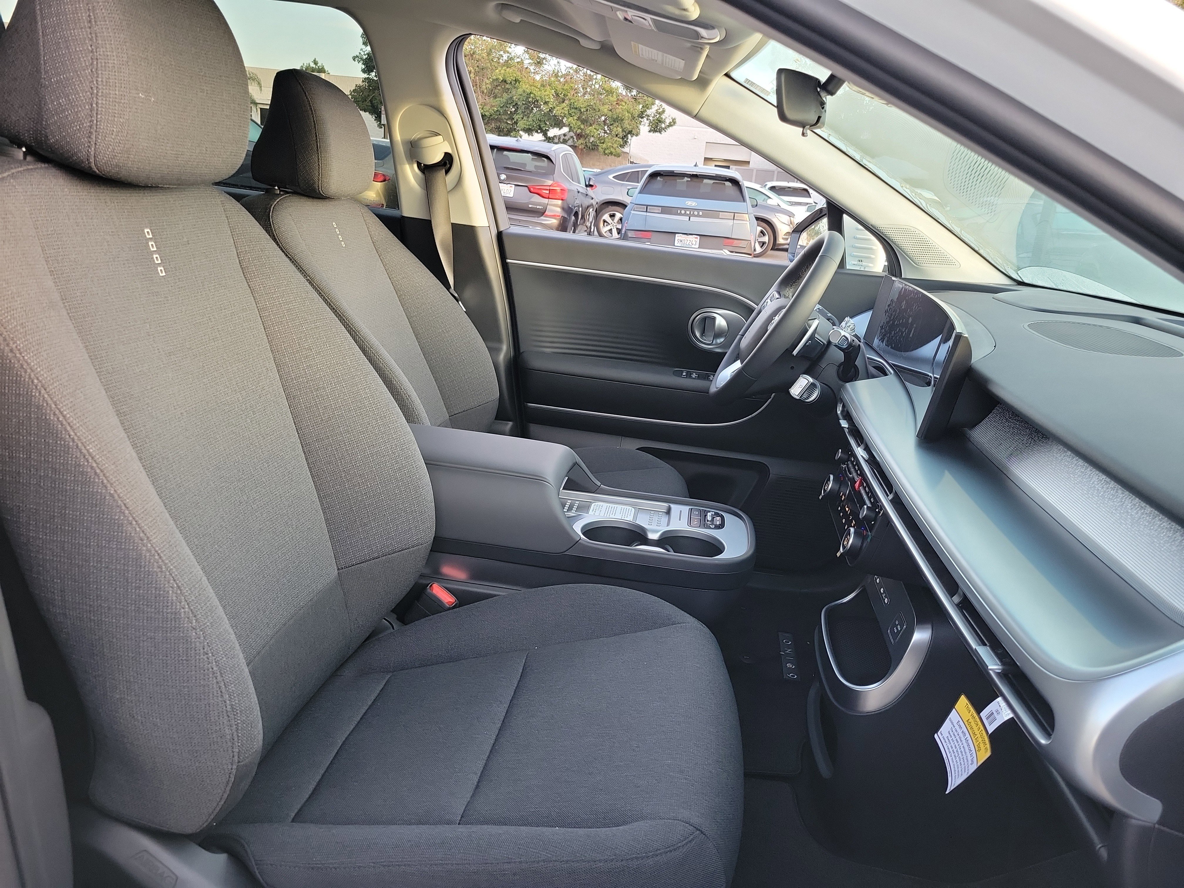 Certified 2026 Hyundai Ioniq 9 SE image 21