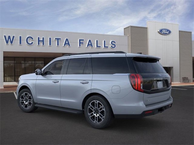 New 2025 Ford Expedition Active image 4
