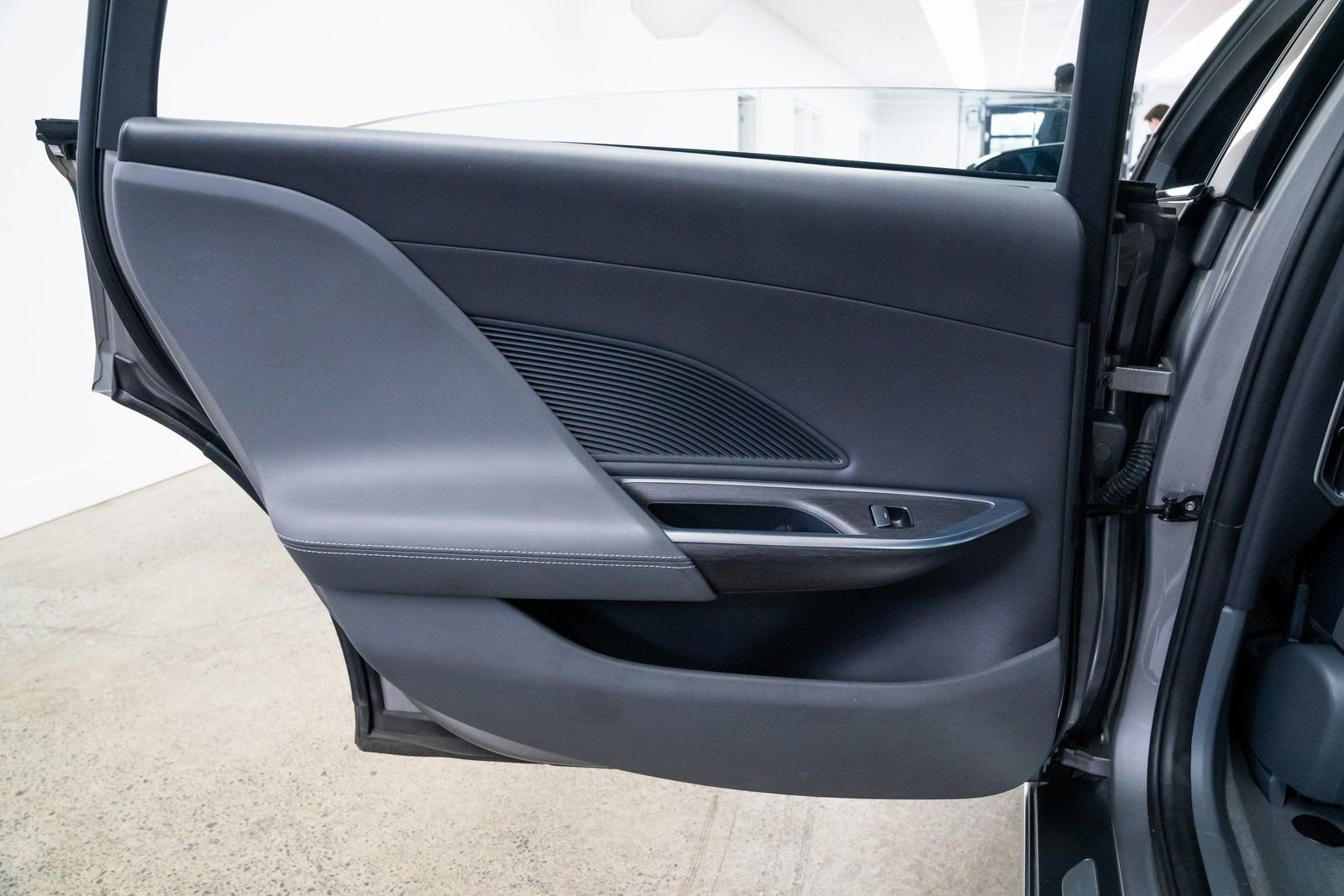 Used 2022 Lucid Air Grand Touring image 18