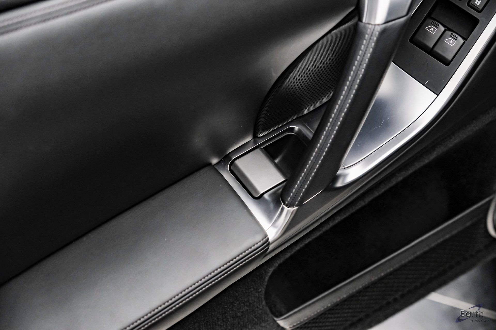 Used 2009 Nissan GT-R Premium image 90