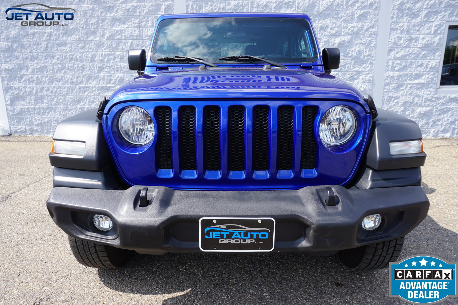 Used 2018 Jeep Wrangler Sport AWD/4WD image 2