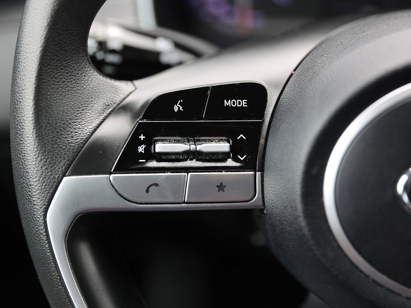 Certified 2023 Hyundai Santa Cruz SEL image 35