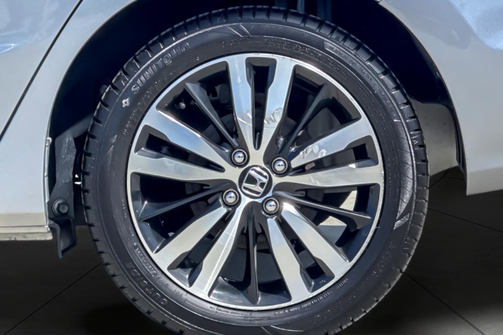 Used 2019 Honda Fit EX image 25