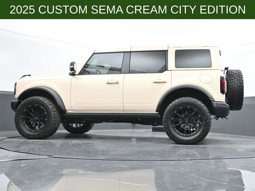 New 2025 Ford Bronco Badlands image 40