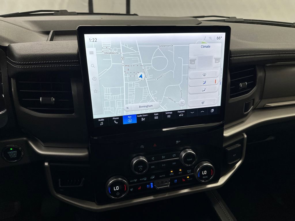 Used 2024 Ford Expedition Max XLT image 31