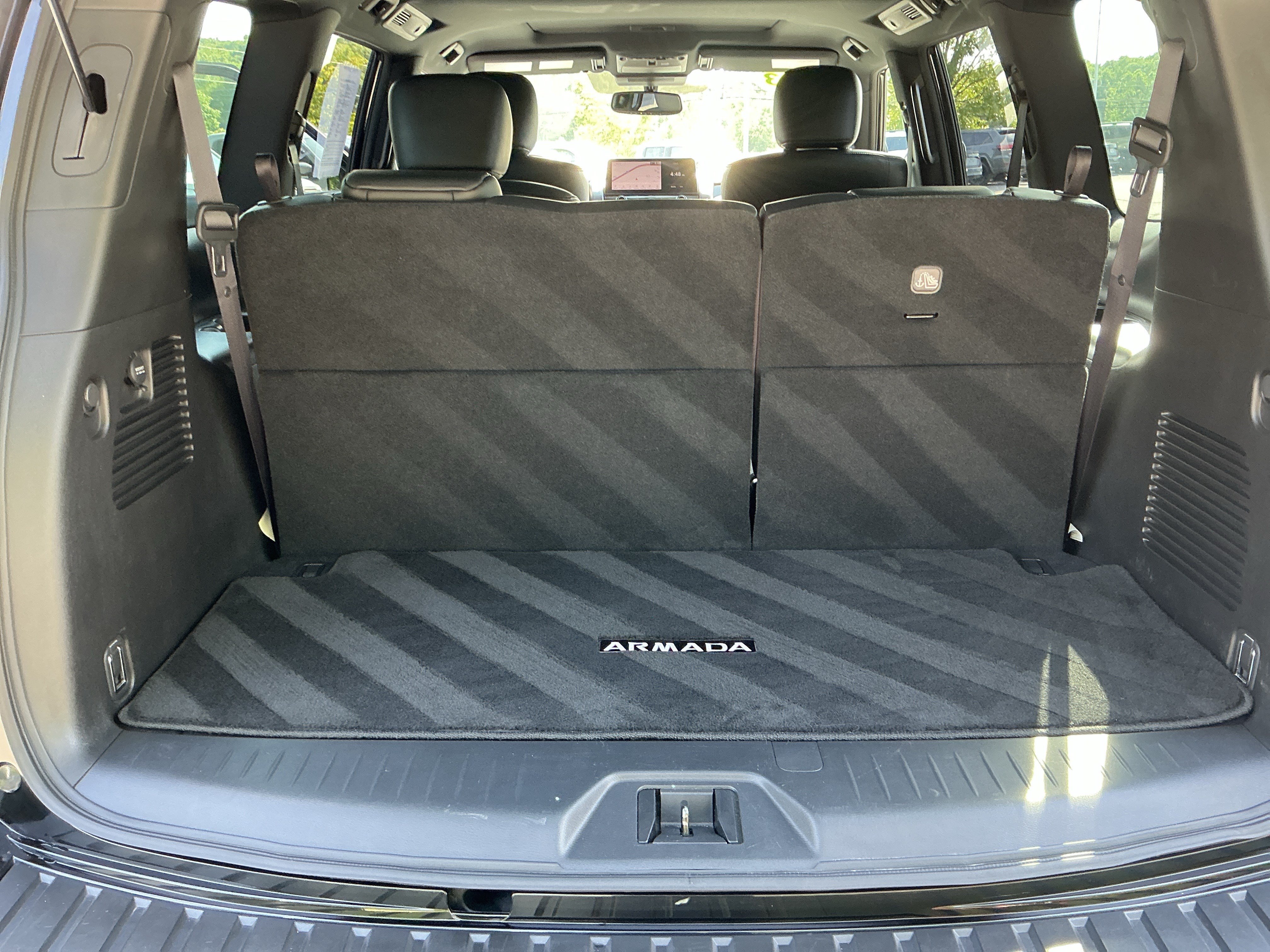 Used 2023 Nissan Armada SL w/ Midnight Edition Package AWD/4WD image 21