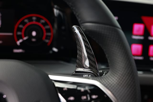 Used 2022 Volkswagen GTI SE FWD image 33