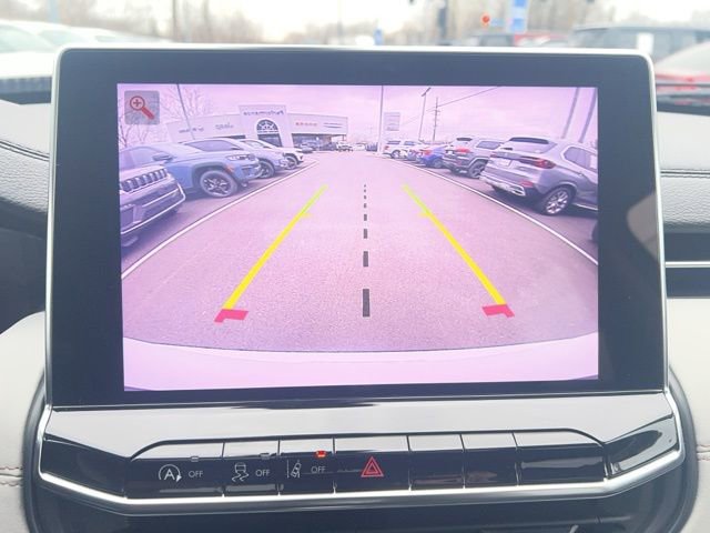 Used 2022 Jeep Compass Limited w/ Elite Group image 17