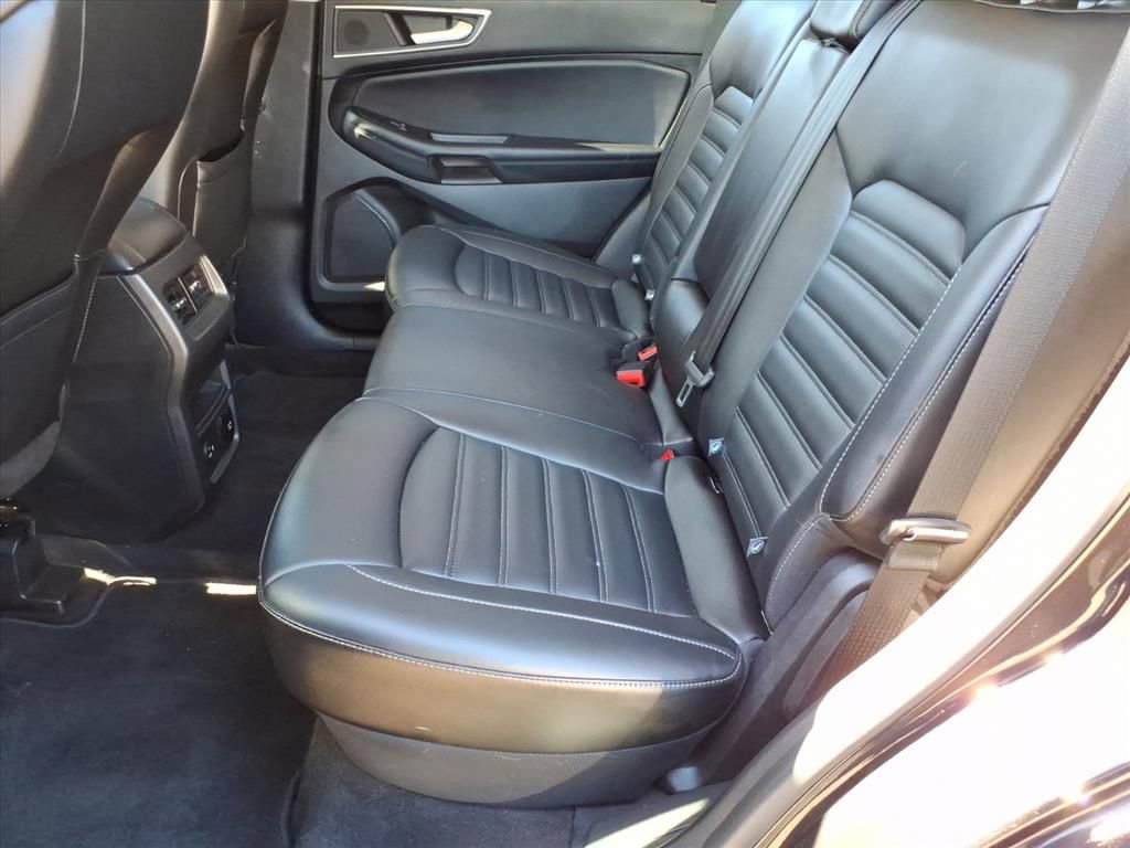 Certified 2022 Ford Edge SEL w/ Convenience Package AWD/4WD image 11