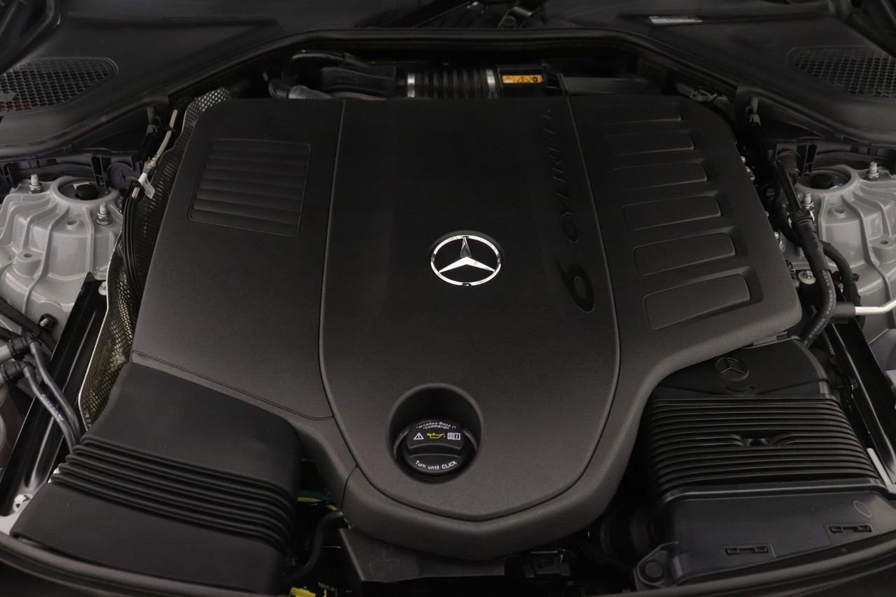 New 2026 Mercedes-Benz E 450 4MATIC Sedan image 11