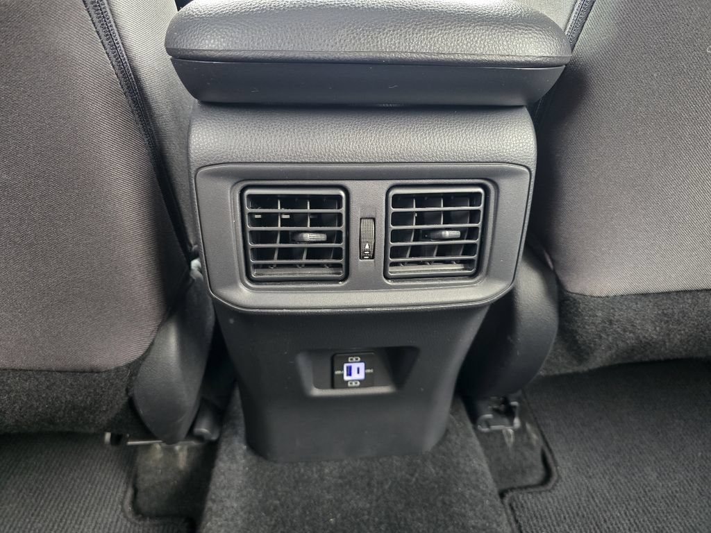 Used 2025 Toyota RAV4 LE FWD image 25