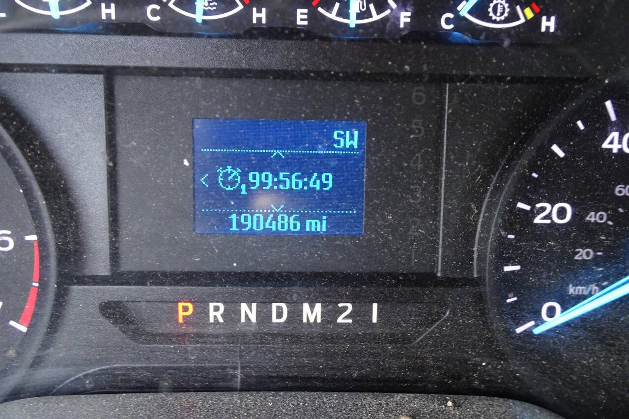 Used 2018 Ford F250 XL w/ Power Equipment Group image 23