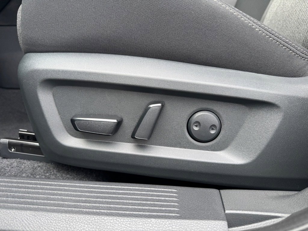 New 2026 Nissan Rogue SV image 16