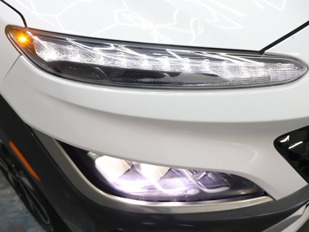 Used 2022 Hyundai Kona Limited FWD image 28