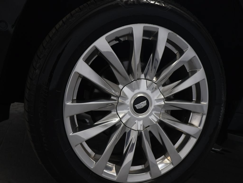 Used 2022 Cadillac Escalade Premium Luxury AWD/4WD image 35