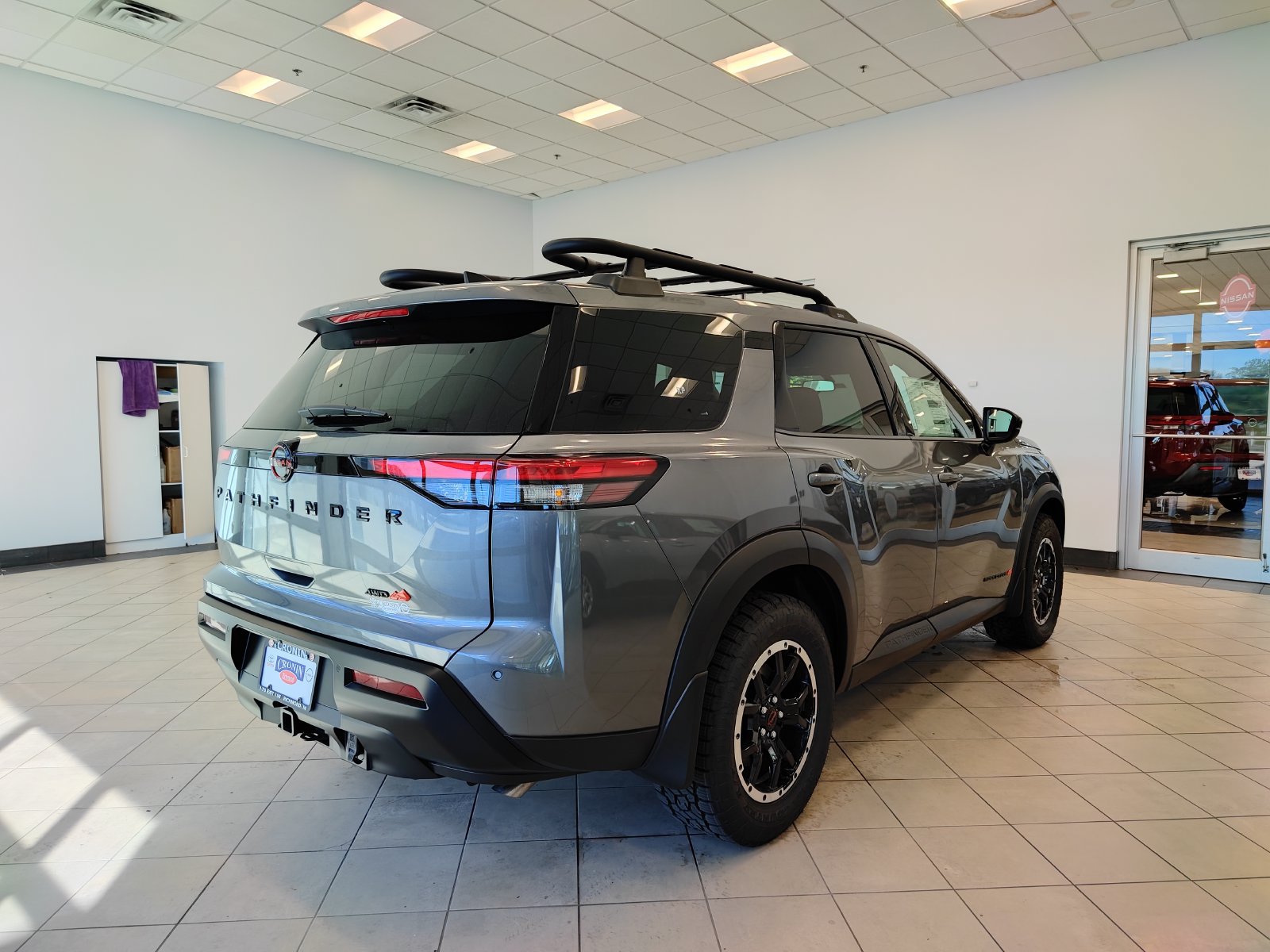 New 2026 Nissan Pathfinder Rock Creek w/ Rock Creek Premium Package AWD/4WD image 3