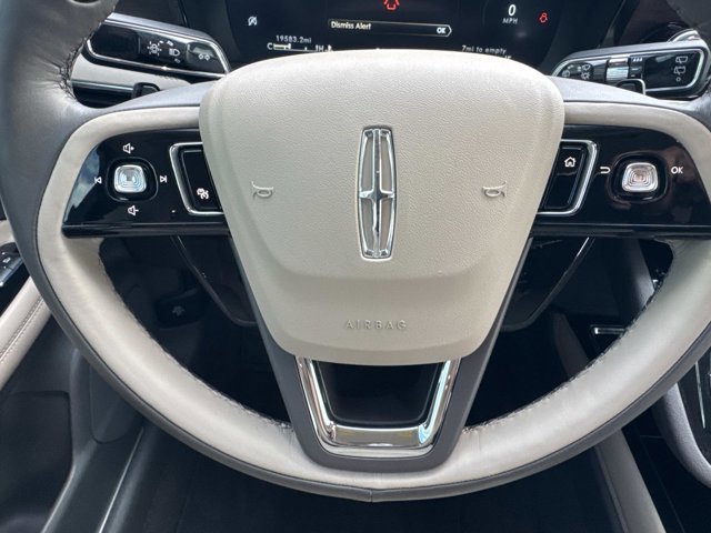 Certified 2022 Lincoln Corsair Reserve w/ Equipment Group 201A image 28