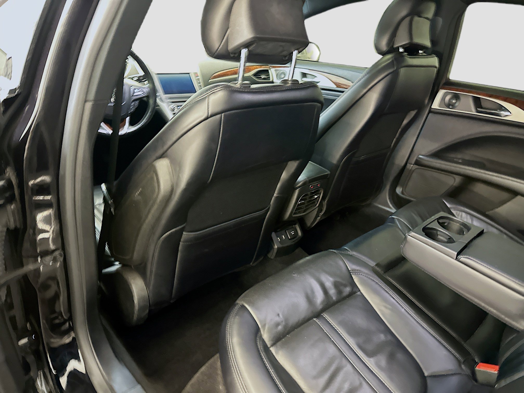 Used 2019 Lincoln MKZ Reserve image 29