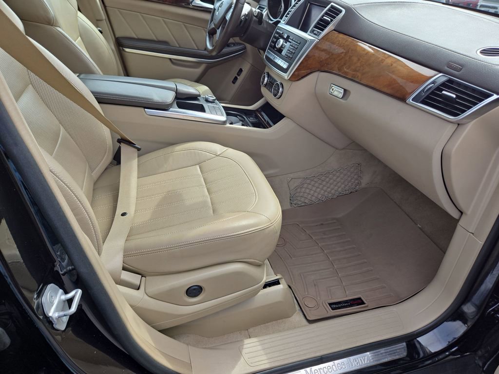 Used 2014 Mercedes-Benz GL 350 BlueTEC 4MATIC image 30