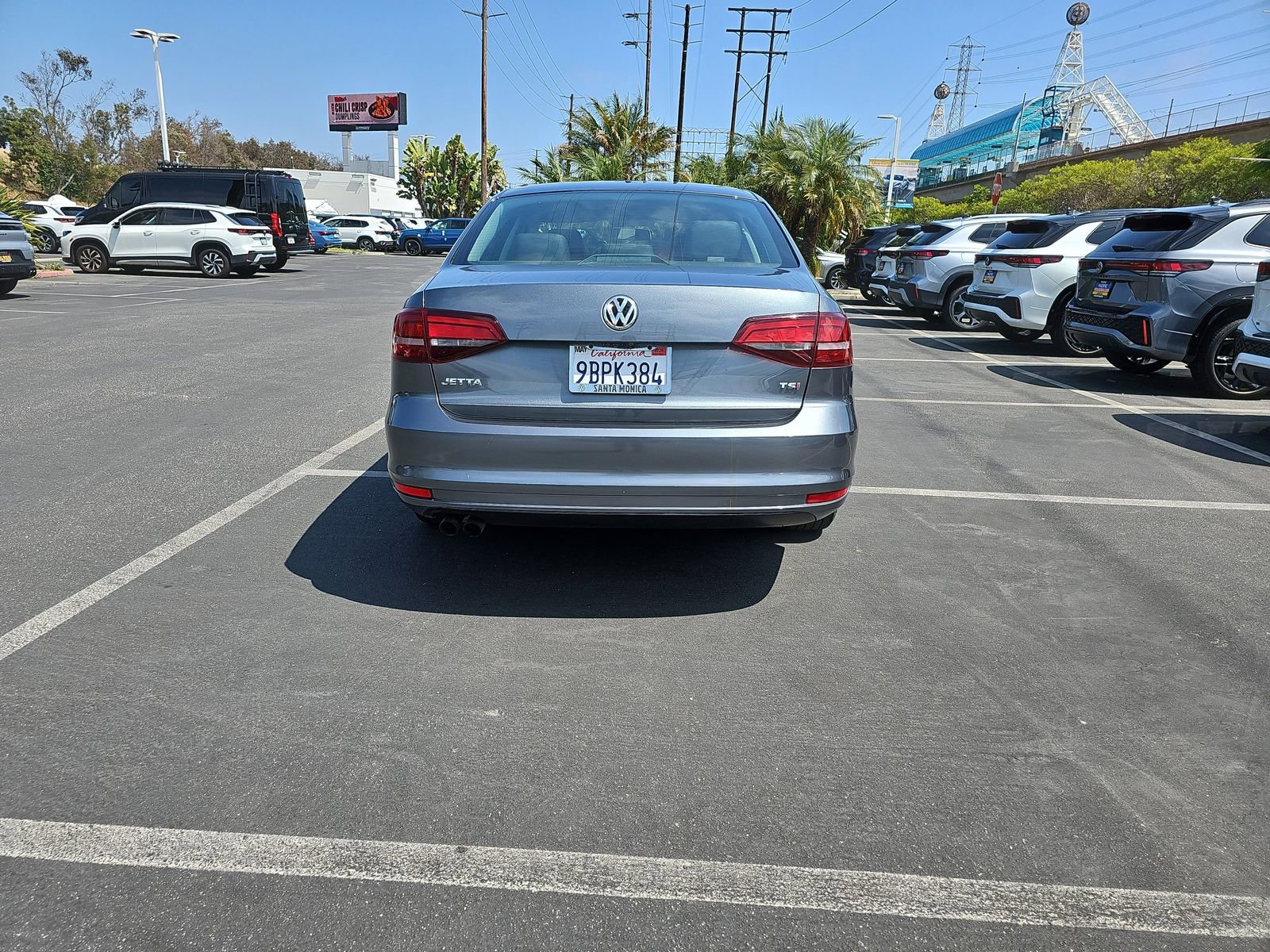 Used 2018 Volkswagen Jetta Wolfsburg Edition FWD image 6