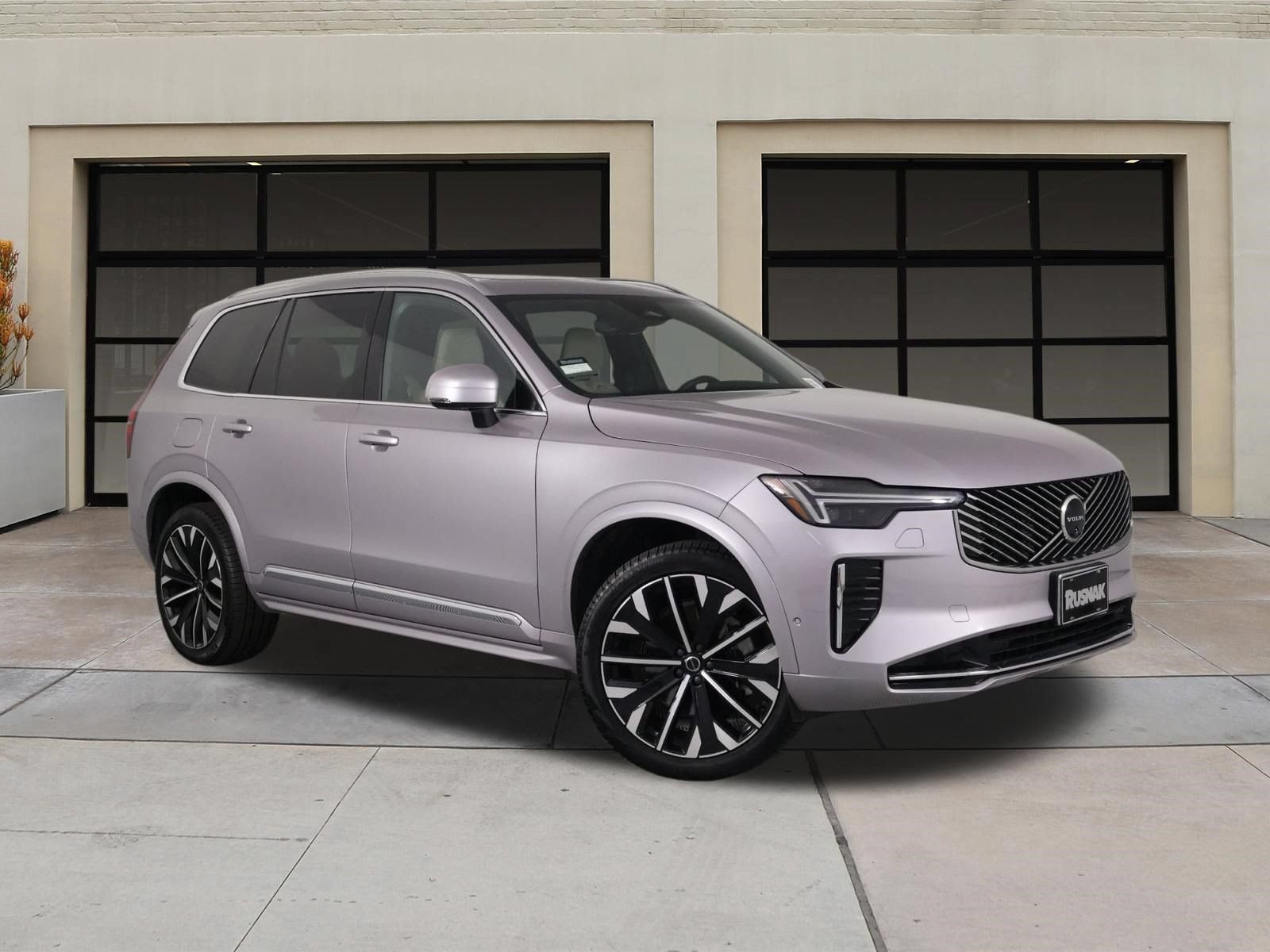 Certified 2026 Volvo XC90 B6 Plus w/ Protection Package Premier AWD/4WD image 34