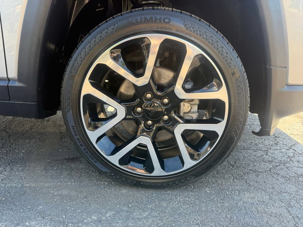 Certified 2018 Jeep Compass Limited w/ Navigation Group AWD/4WD image 47