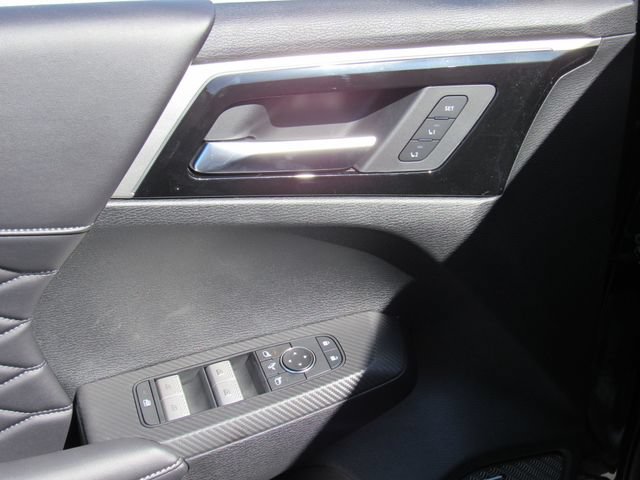 New 2026 Mitsubishi Outlander SEL FWD image 21