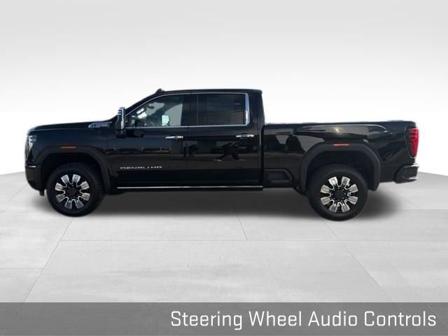 New 2026 GMC Sierra 2500 Denali w/ Denali Reserve Package image 11