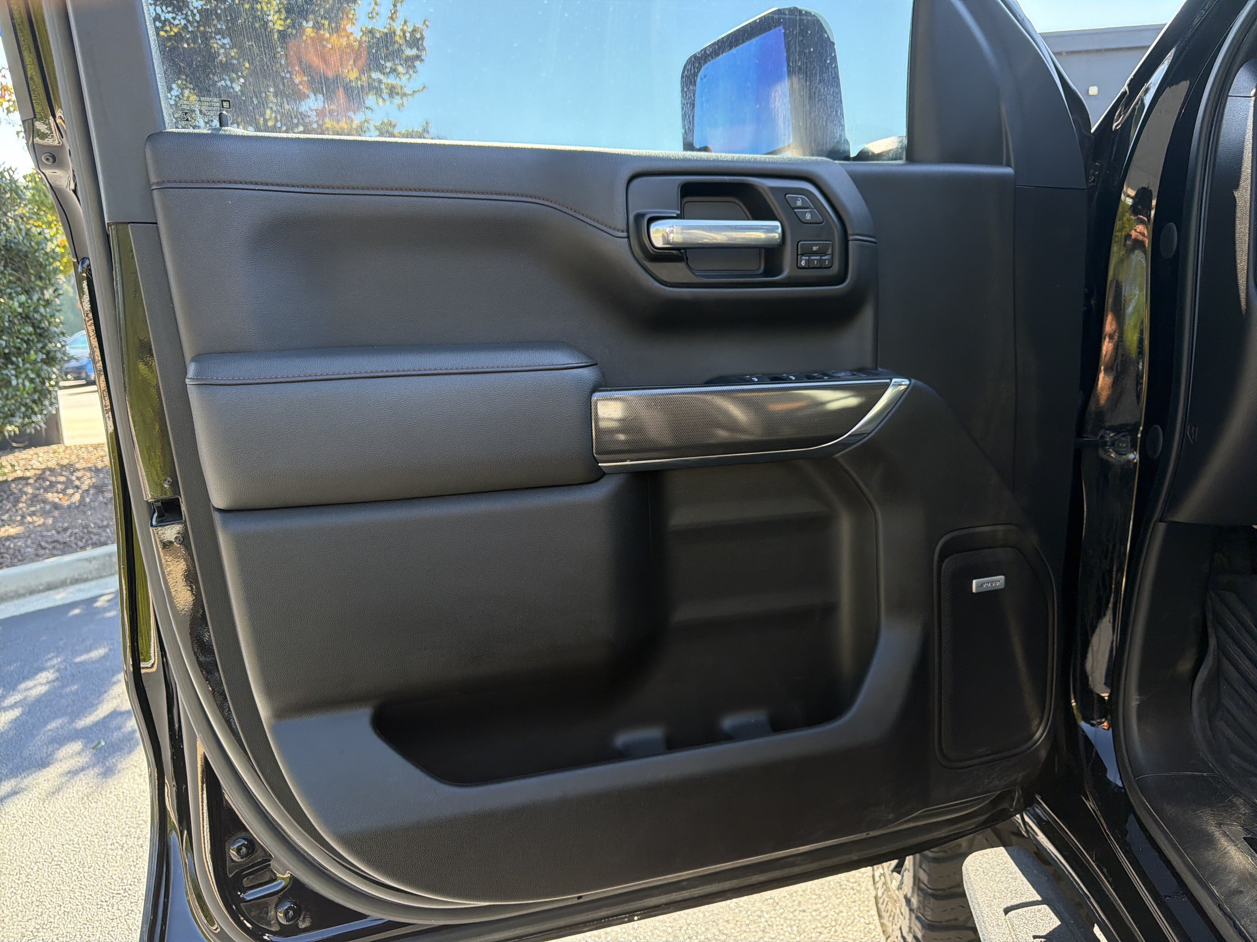 Used 2022 GMC Sierra 1500 AT4 w/ AT4 Premium Package AWD/4WD image 24