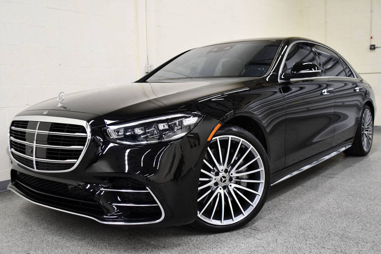 Used 2023 Mercedes-Benz S 580 4MATIC Sedan image 1