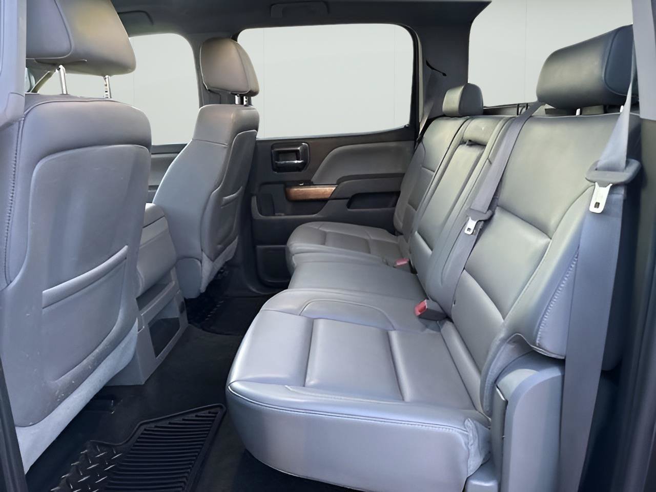 Used 2014 Chevrolet Silverado 1500 LTZ AWD/4WD image 17