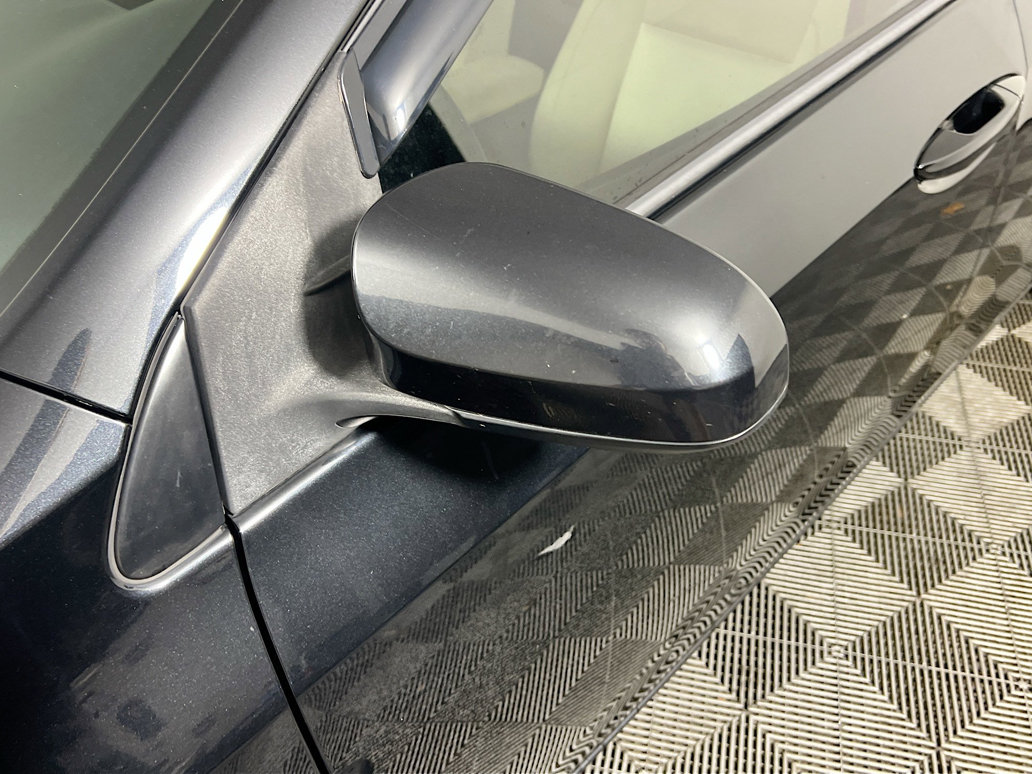 Used 2016 Toyota Corolla LE image 12