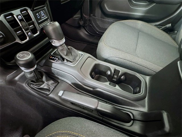 Used 2025 Jeep Wrangler Sport image 22