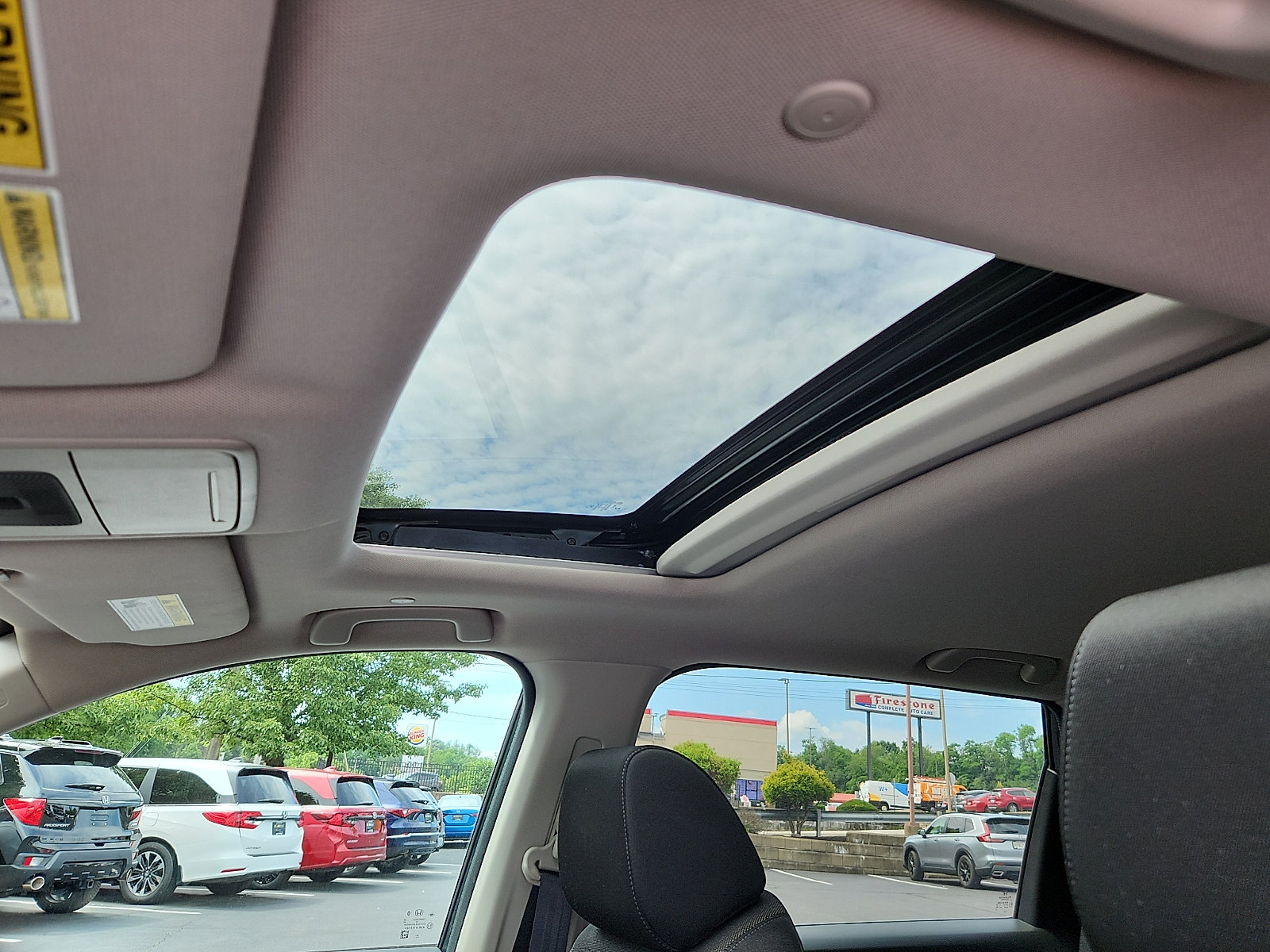 Used 2025 Honda CR-V EX image 15
