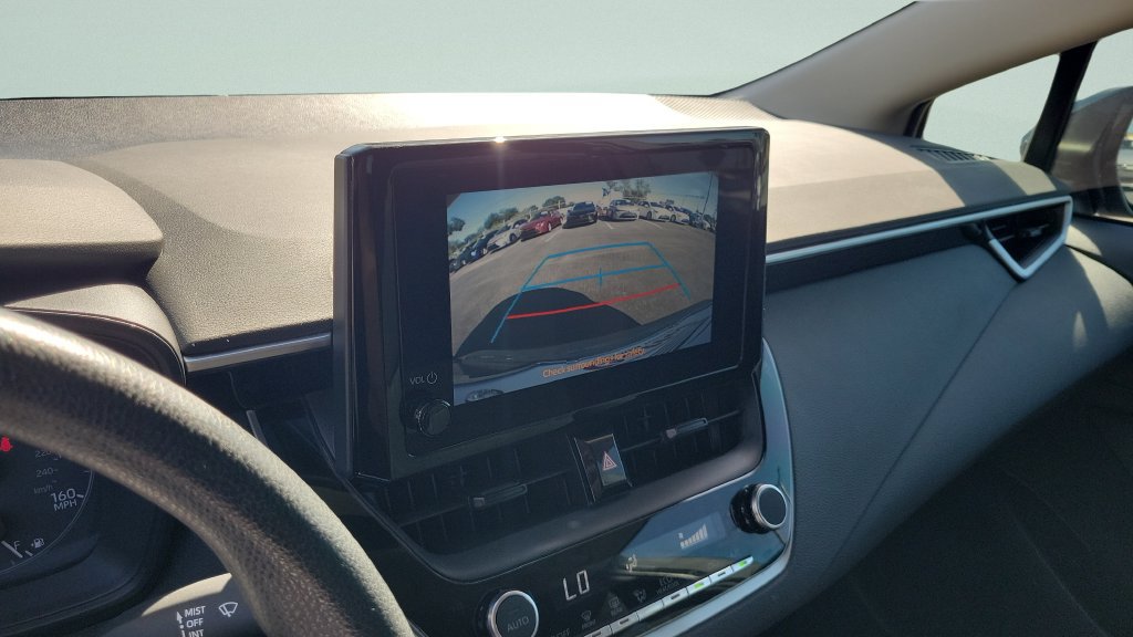 Used 2024 Toyota Corolla LE FWD image 15