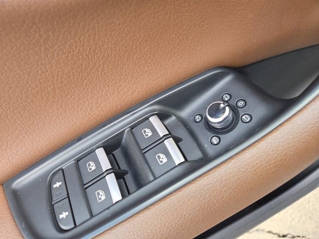 Used 2017 Audi Q7 3.0T Premium Plus image 9