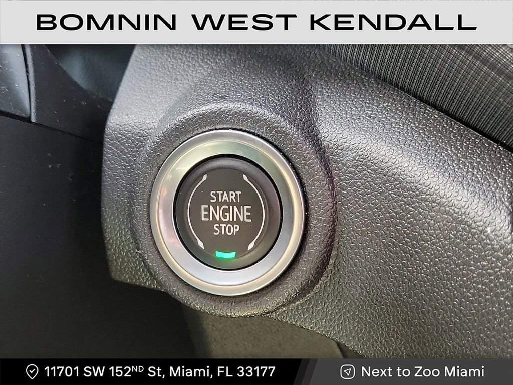 Used 2021 Chevrolet TrailBlazer LT w/ Convenience Package image 16