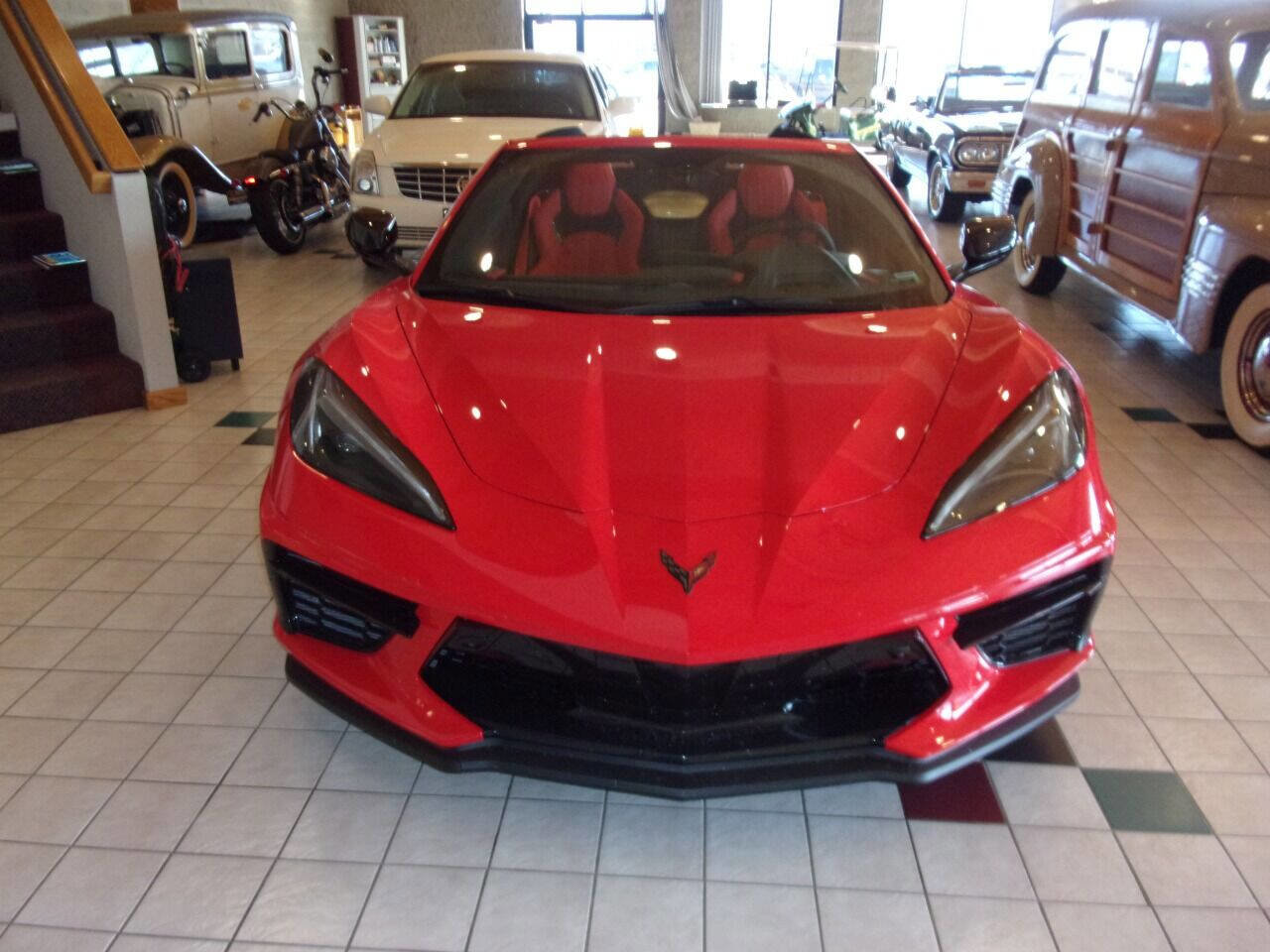 Used 2023 Chevrolet Corvette Stingray Premium Conv w/ Z51 Performance Package image 2