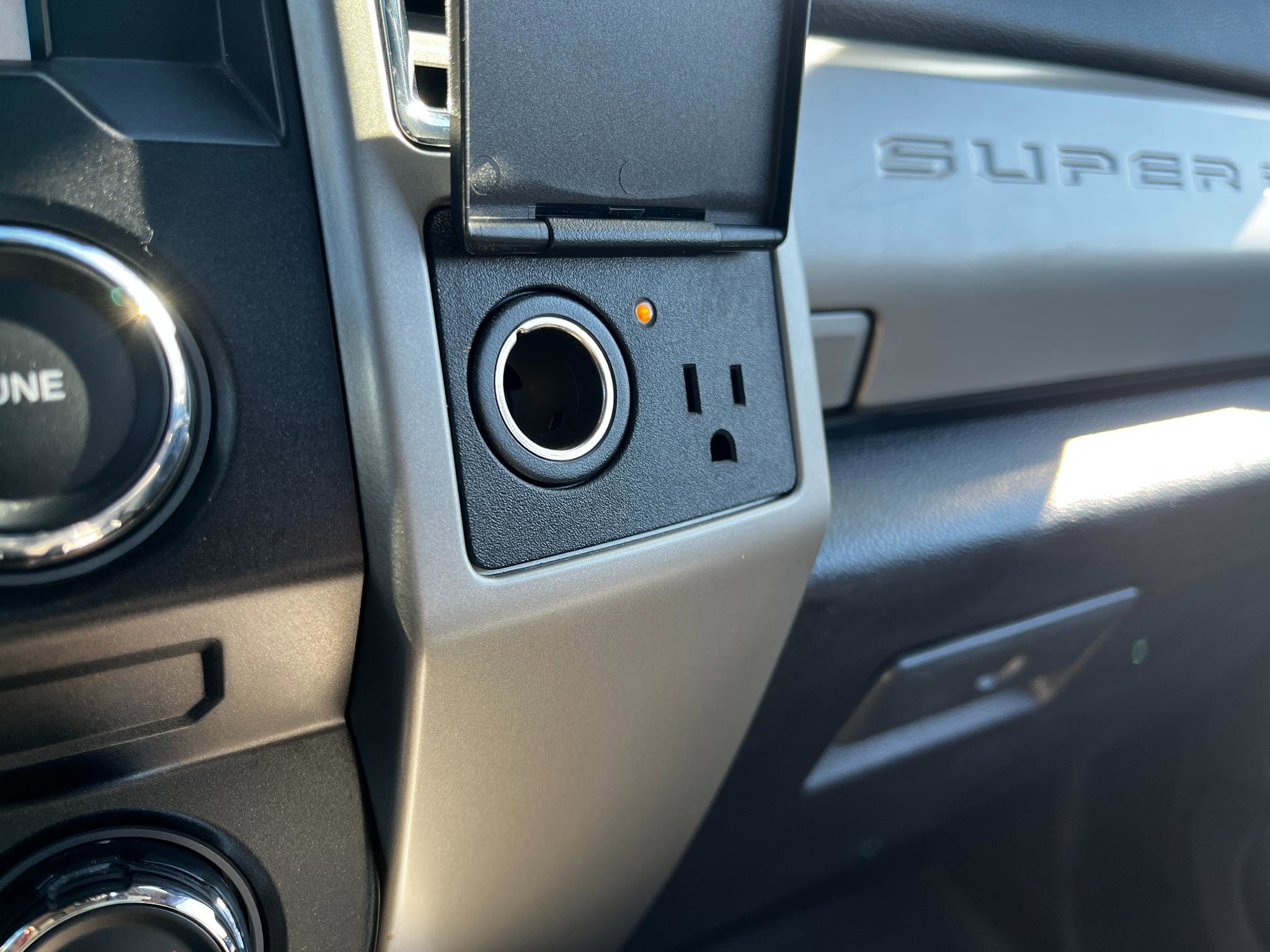 Used 2017 Ford F250 Lariat w/ Lariat Ultimate Package image 44