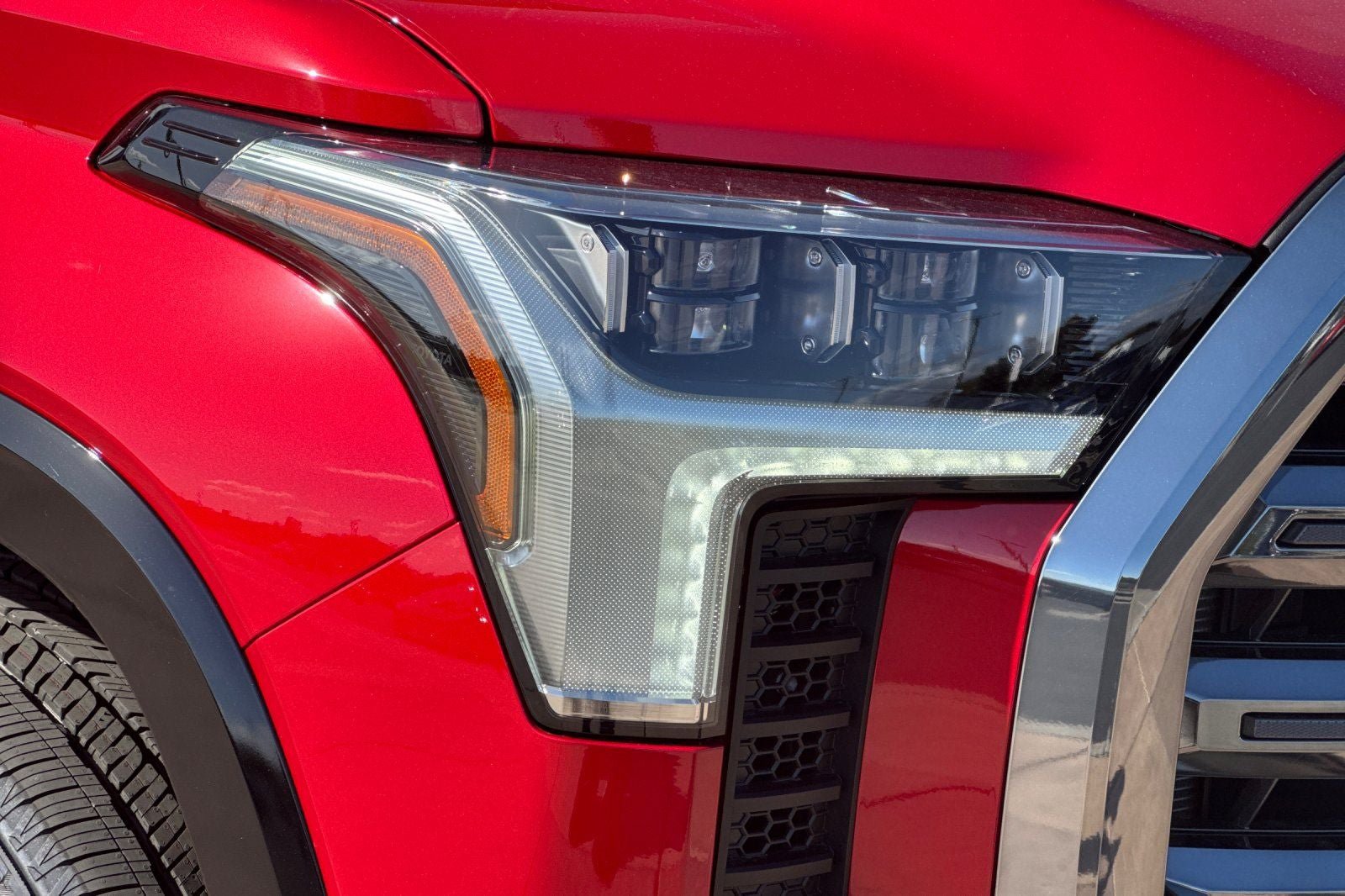 New 2026 Toyota Tundra Platinum AWD/4WD image 31