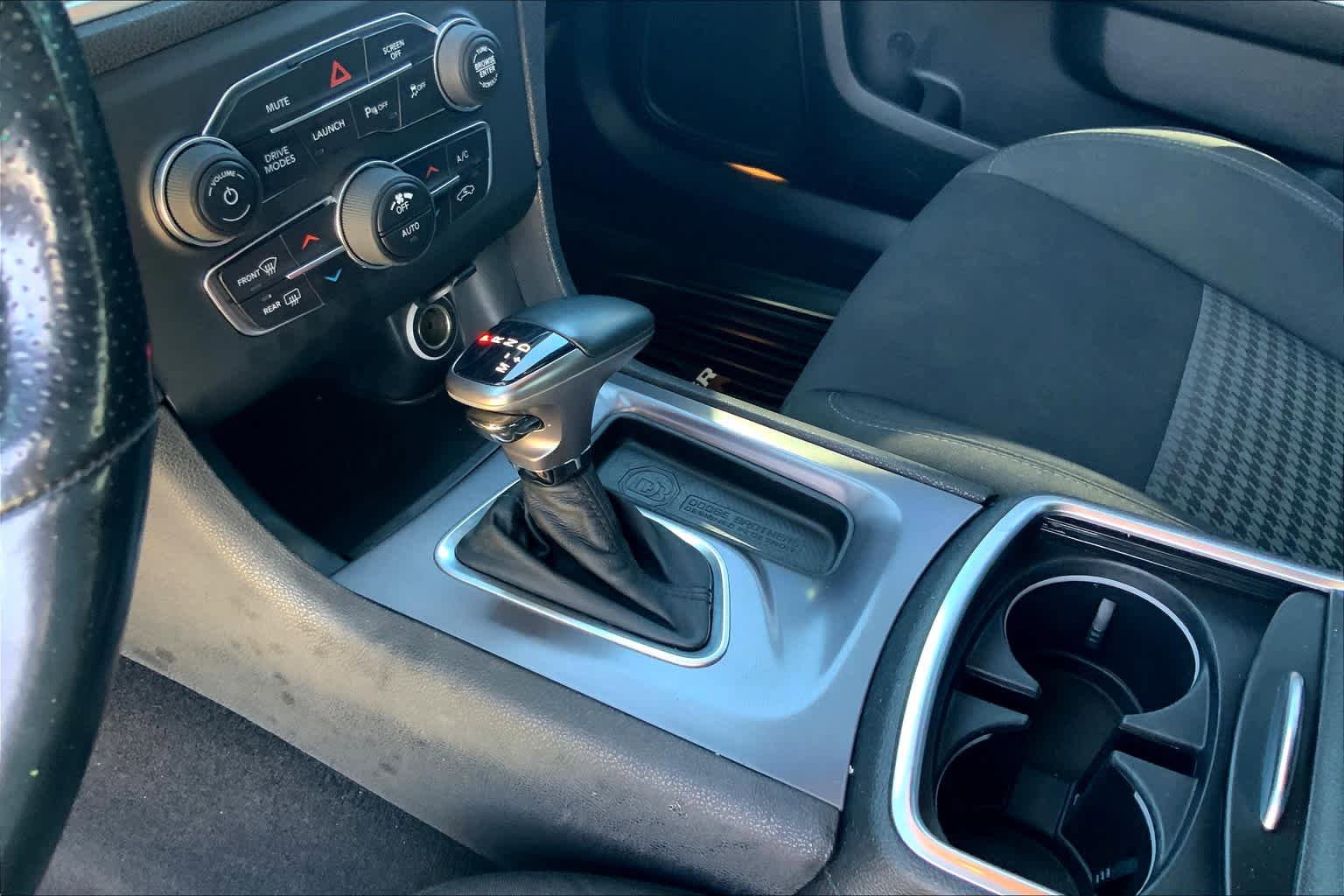 Used 2019 Dodge Charger Scat Pack RWD image 16