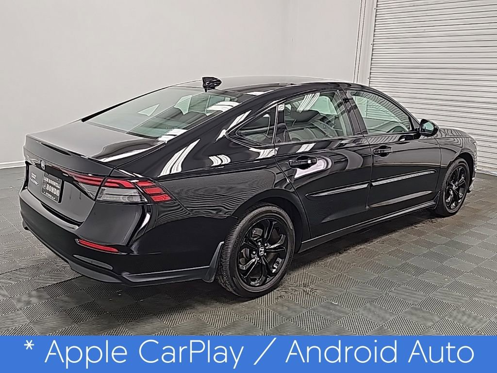 Used 2025 Honda Accord SE image 9